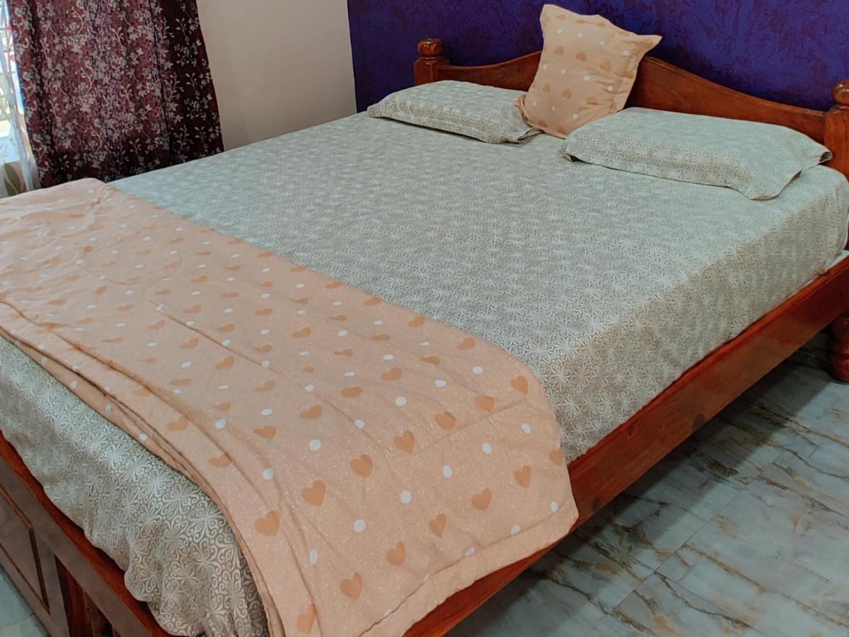 Akash Homestay Hampi Exteriör bild
