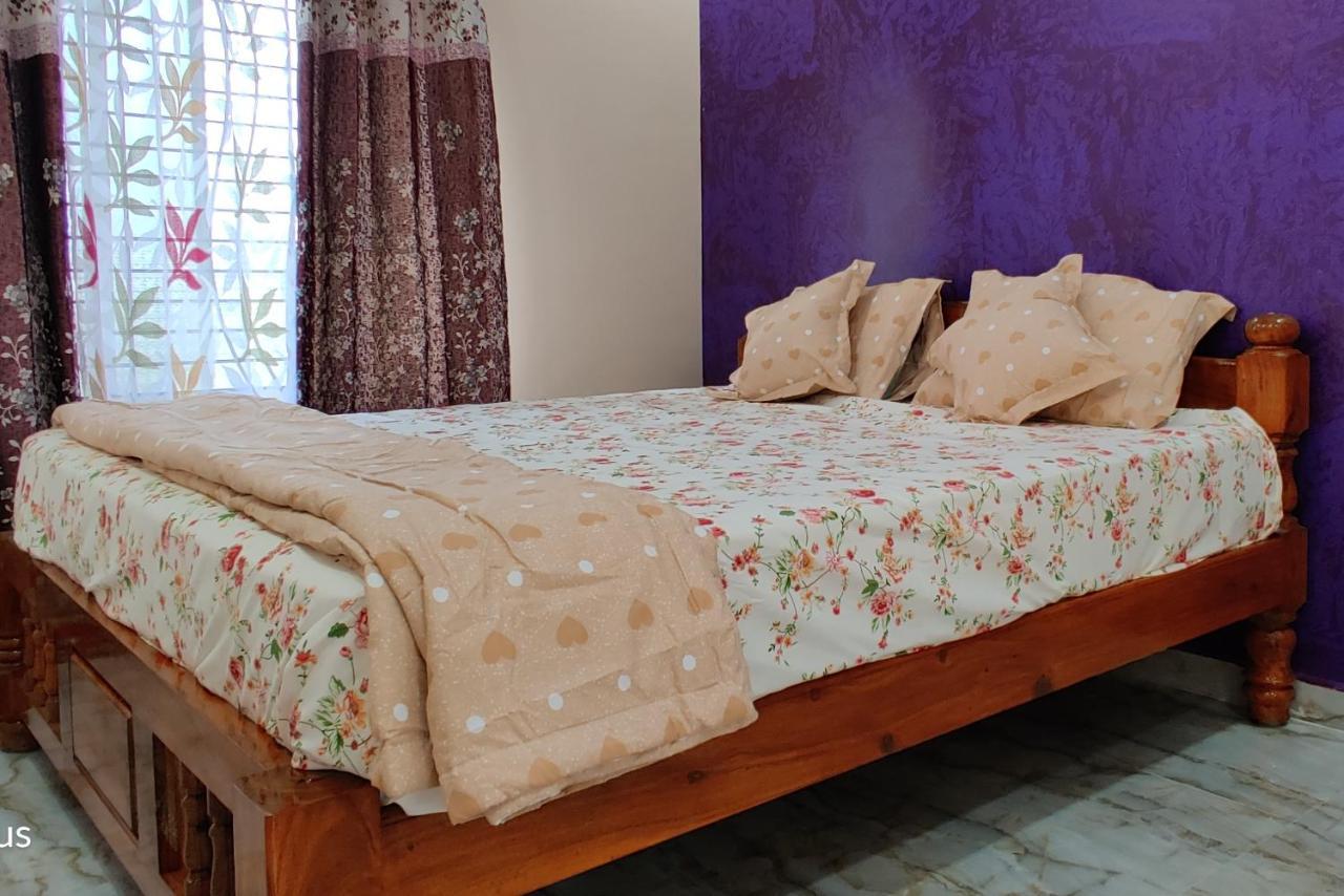Akash Homestay Hampi Exteriör bild