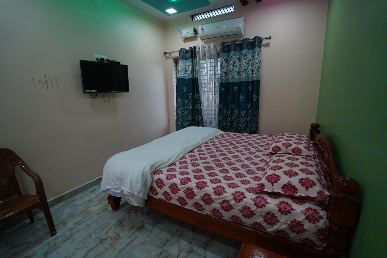 Akash Homestay Hampi Exteriör bild