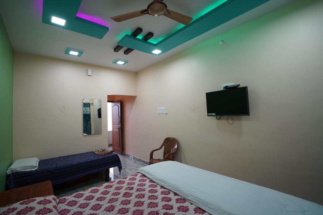 Akash Homestay Hampi Exteriör bild