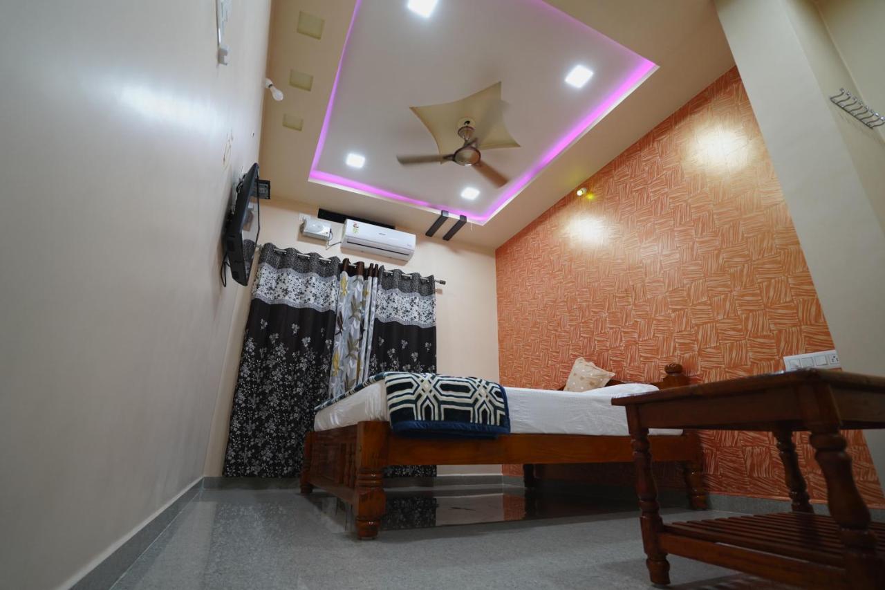Akash Homestay Hampi Exteriör bild